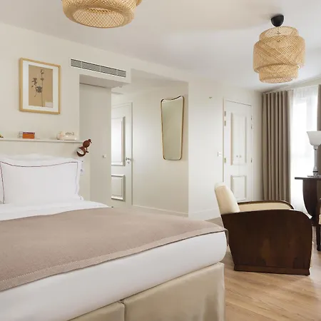 Hotel Celeste Batignolles Montmartre