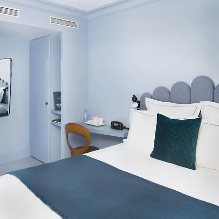 Celeste Batignolles Montmartre Hotel