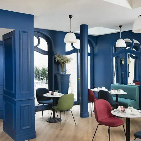 Hotel Celeste Batignolles Montmartre Paris