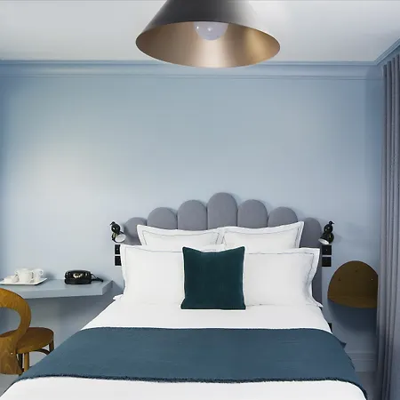 Celeste Batignolles Montmartre 4* Paris