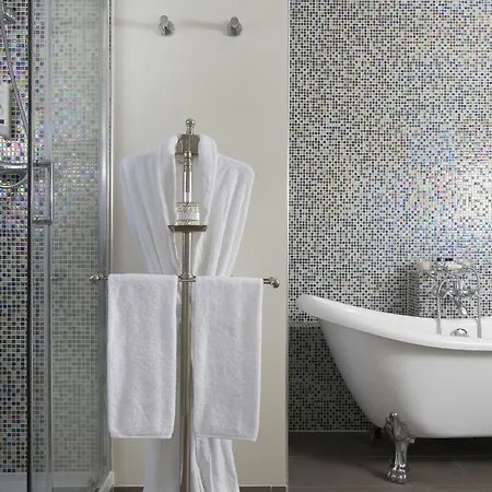 Celeste Batignolles Montmartre 4* Paris